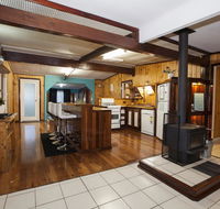 Rustic Retreat Esperance - Lightning Ridge Tourism