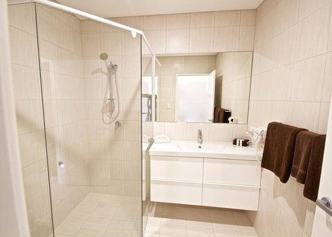 Bunbury Motel And Apartments - Lightning Ridge Tourism 17