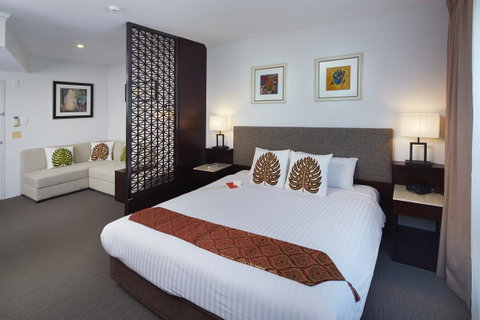 Pagoda Resort & Spa - Lightning Ridge Tourism 32