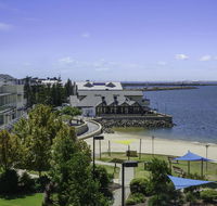 Luxury Suite Bunbury - Lightning Ridge Tourism