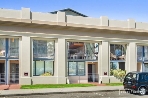 Spacious Central Townhouse - Lightning Ridge Tourism 11