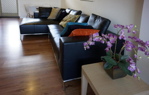Studio 208 With Ocean Views - Lightning Ridge Tourism 6