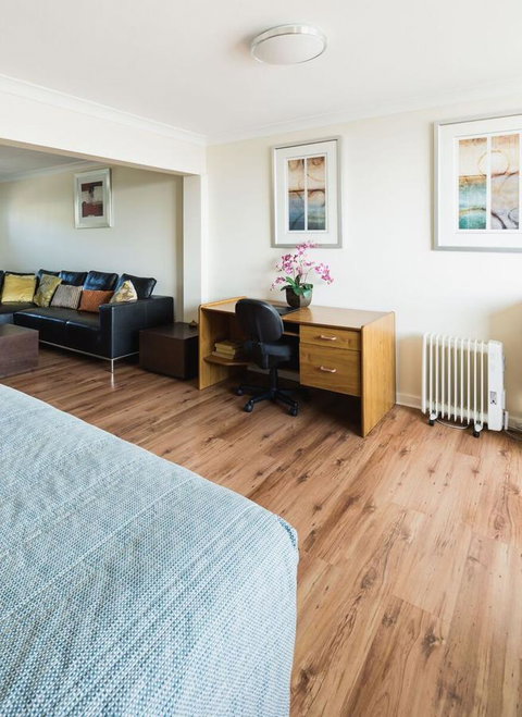 Studio 208 With Ocean Views - Lightning Ridge Tourism 12