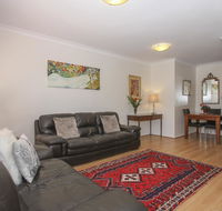 Leederville Townhouse - Lightning Ridge Tourism