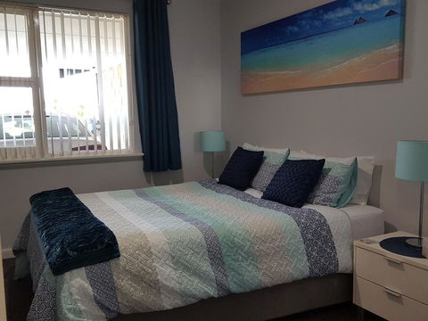 Palm Beach Bed & Breakfast - Lightning Ridge Tourism 4