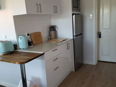 Palm Beach Bed & Breakfast - Lightning Ridge Tourism 12