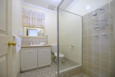 Palm Beach Bed & Breakfast - Lightning Ridge Tourism 32