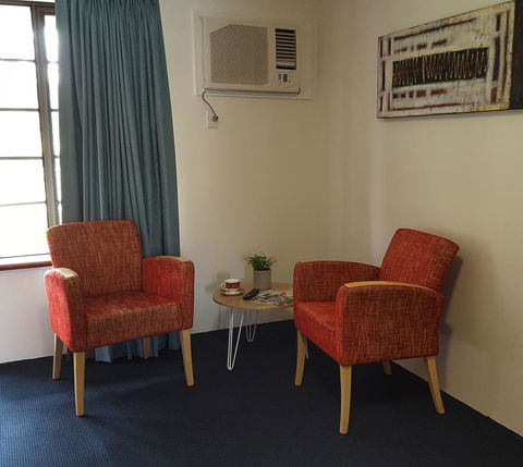 Hotel Clipper - Lightning Ridge Tourism 12