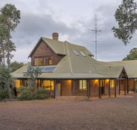 212 Yungarra - Lightning Ridge Tourism