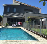 The Pool House - Fremantle - Lightning Ridge Tourism