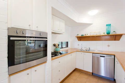Monument Hill Townhouse - Fremantle - Lightning Ridge Tourism 18