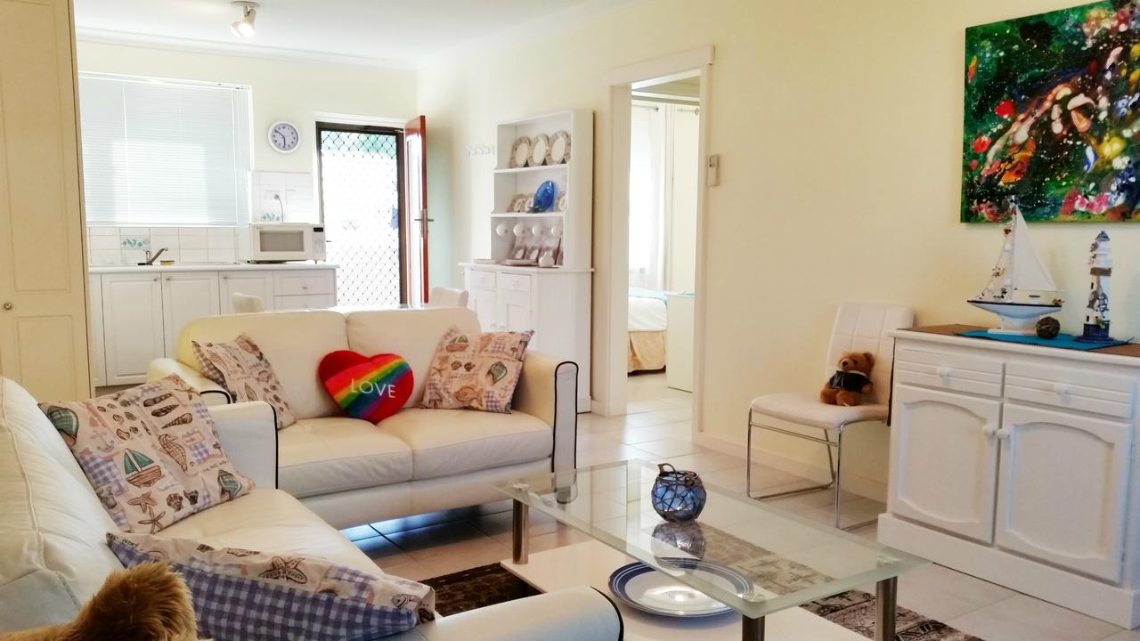  Lightning Ridge Tourism