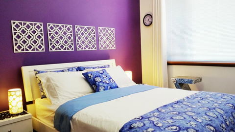 Island View Villas - Lightning Ridge Tourism 1