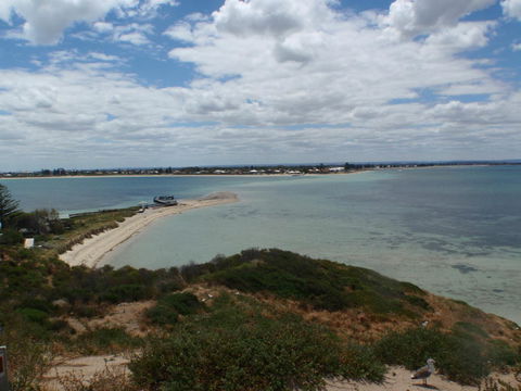 Island View Villas - Lightning Ridge Tourism 15