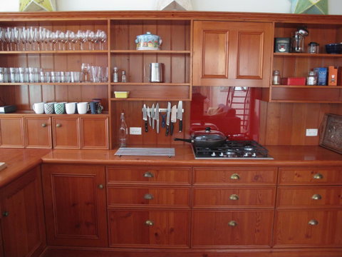 The Russell House - Lightning Ridge Tourism 2