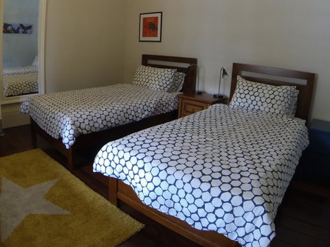 The Russell House - Lightning Ridge Tourism 13