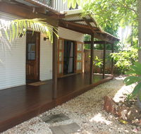 Beach House on Fox - Lightning Ridge Tourism