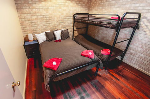 Esperance Foreshore Apartments - Lightning Ridge Tourism 17