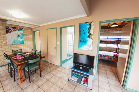 Esperance Foreshore Apartments - Lightning Ridge Tourism 3