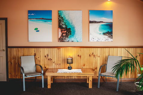 Esperance Foreshore Apartments - Lightning Ridge Tourism 6