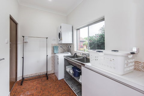Big House Heated Pool 11 Beds Como / South Perth / Applecross - Lightning Ridge Tourism 30