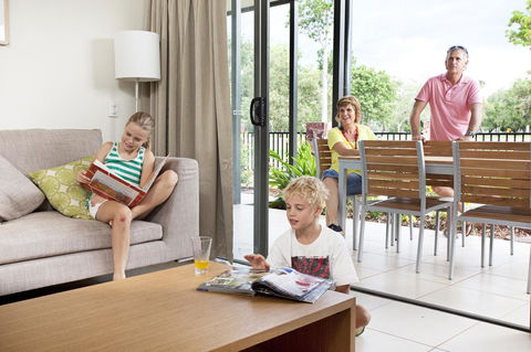 Freshwater East Kimberley Apartments - Lightning Ridge Tourism 23