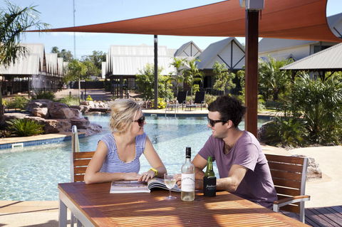 Freshwater East Kimberley Apartments - Lightning Ridge Tourism 4