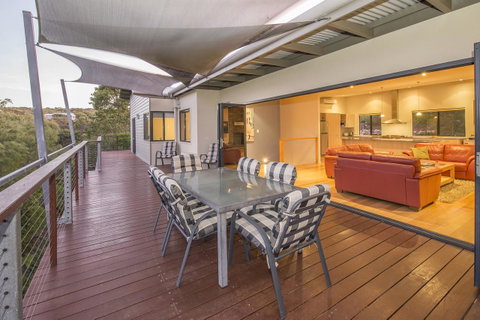 12/26 Yallingup Beach Road - Lightning Ridge Tourism 14