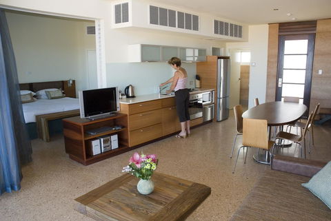 Mantarays Ningaloo Beach Resort - Lightning Ridge Tourism 36