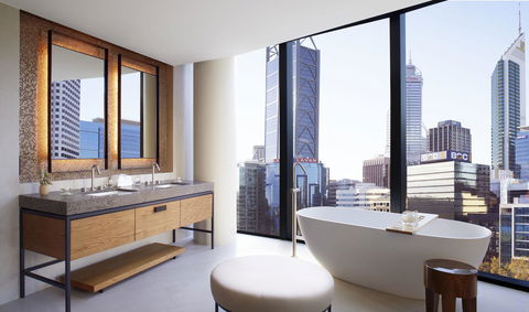 The Ritz-Carlton, Perth - Lightning Ridge Tourism 4