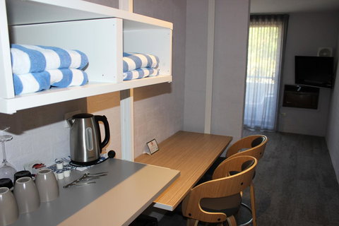 Atrium Hotel Mandurah - Lightning Ridge Tourism 11