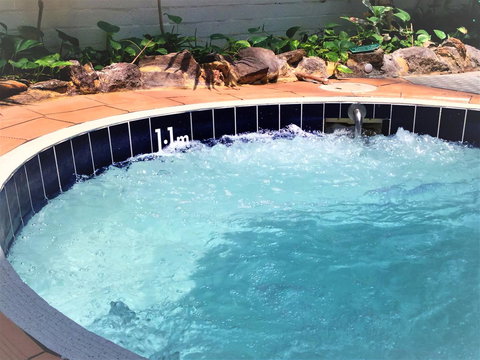 Atrium Hotel Mandurah - Lightning Ridge Tourism 24