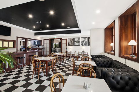 Caves House Hotel & Apartments Yallingup - Lightning Ridge Tourism 21