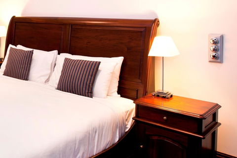Caves House Hotel & Apartments Yallingup - Lightning Ridge Tourism 39
