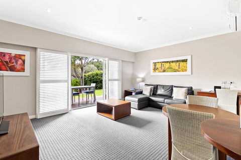 Caves House Hotel & Apartments Yallingup - Lightning Ridge Tourism 18