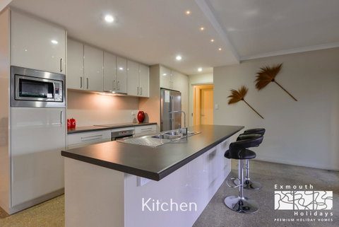 13 Learmonth Street - Close To Town Centre - Lightning Ridge Tourism 3