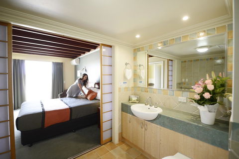 The Jetty Resort - Lightning Ridge Tourism 14