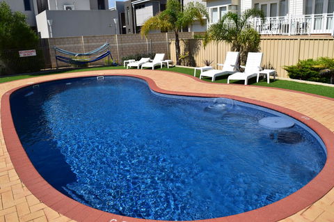 The Jetty Resort - Lightning Ridge Tourism 18