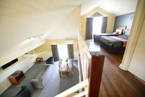 The Jetty Resort - Lightning Ridge Tourism 15