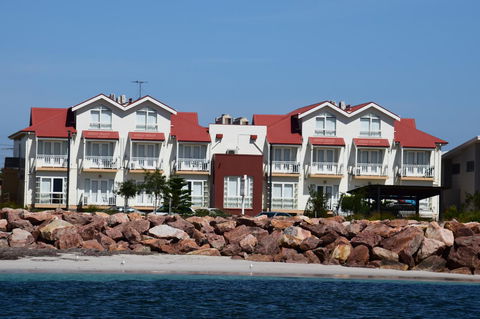 The Jetty Resort - Lightning Ridge Tourism 36