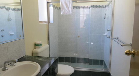 Criterion Hotel Perth - Lightning Ridge Tourism 41