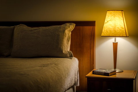 Sienna Lodge - Lightning Ridge Tourism 6