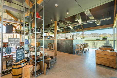 Sienna Lodge - Lightning Ridge Tourism 29