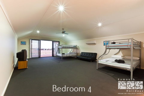 3 Kestrel Place - Lightning Ridge Tourism 13