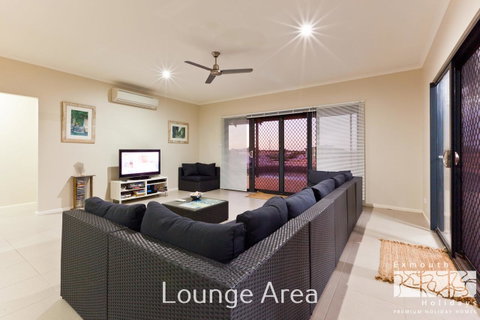3 Kestrel Place - Lightning Ridge Tourism 2