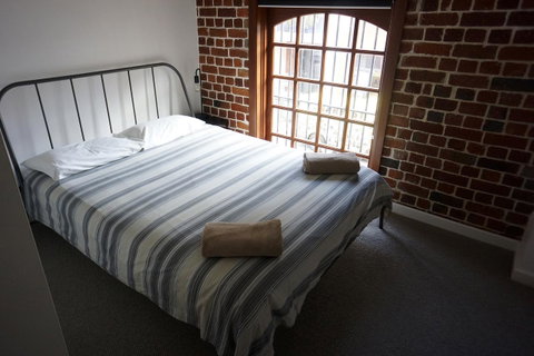 West End 1877 Callan Apartments - Lightning Ridge Tourism 30