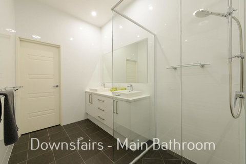 32 Corella Court - Lightning Ridge Tourism 10