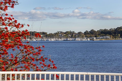 Como Executive Apartment - Lightning Ridge Tourism 22