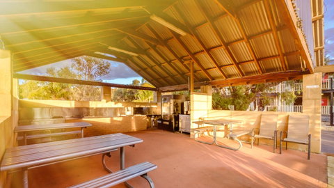 Australind Tourist Park - Lightning Ridge Tourism 20