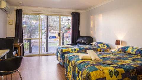 Australind Tourist Park - Lightning Ridge Tourism 41